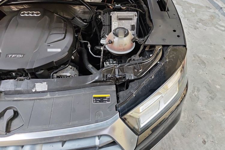 Used Audi Q5L 2018 40 TFSI Prestige Fashion Edition China V Engine Bay Left