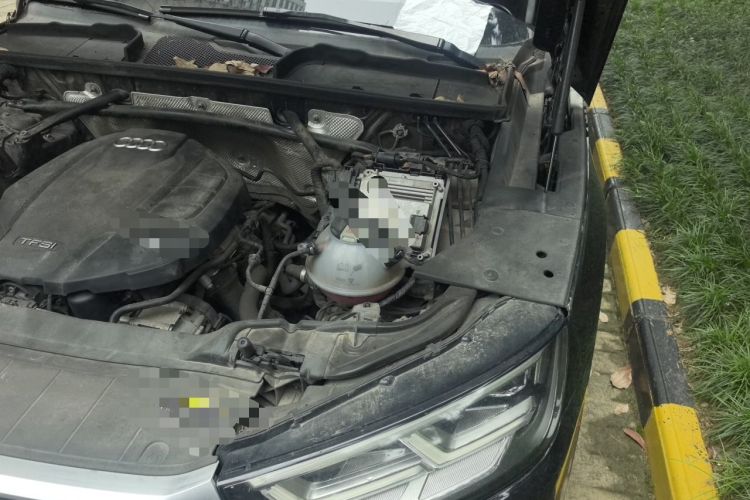 Used Audi Q5L 2018 40 TFSI Prestige Fashion Edition China V Engine Bay Left