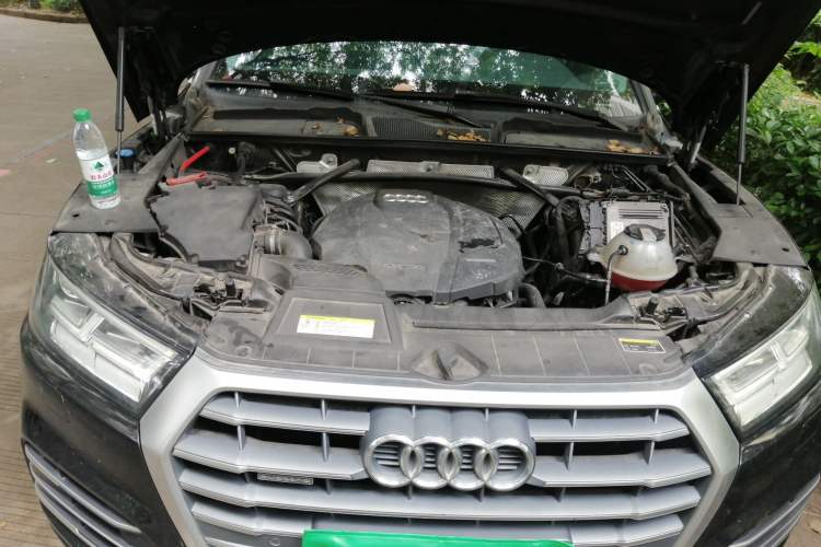 Used Audi Q5L 2018 40 TFSI Prestige Fashion Edition China V Engine Bay