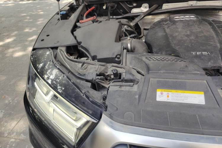 Used Audi Q5L 2018 40 TFSI Prestige Fashion Edition China V Engine Bay Right