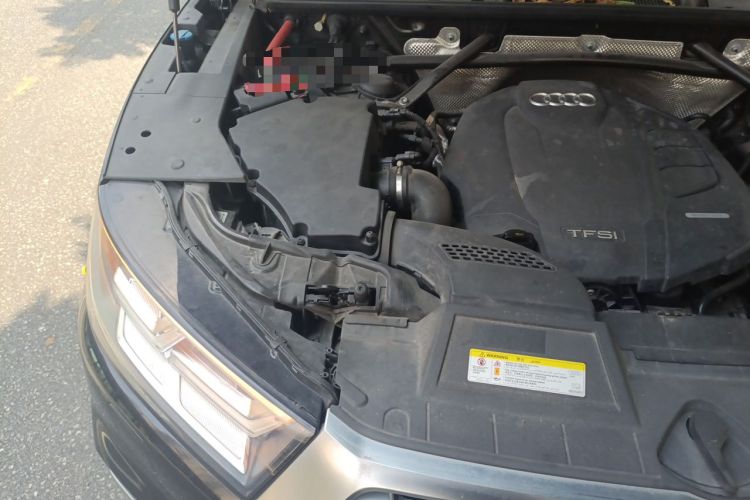 Used Audi Q5L 2018 40 TFSI Prestige Fashion Edition China VI Engine Bay Right