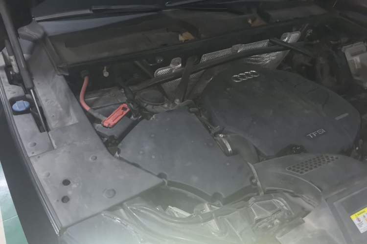 Used Audi Q5L 2018 40 TFSI Prestige Fashion Edition China V Engine Bay Right