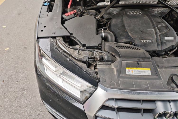 Used Audi Q5L 2018 40 TFSI Prestige Fashion Edition China VI Engine Bay Right