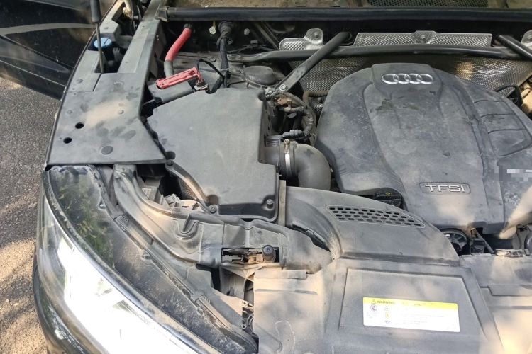 Used Audi Q5L 2018 40 TFSI Prestige Fashion Edition China VI Engine Bay Right
