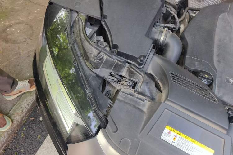 Used Audi Q5L 2018 40 TFSI Prestige Fashion Edition China V Engine Bay Right
