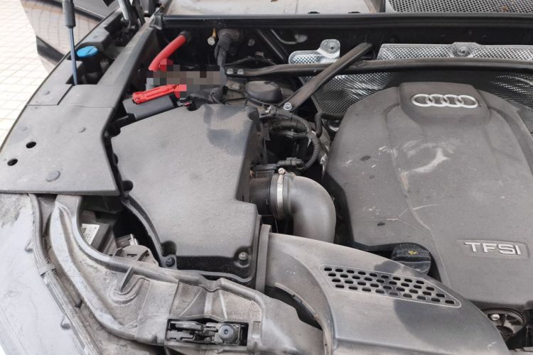 Used Audi Q5L 2018 40 TFSI Prestige Fashion Edition China VI Engine Bay Right