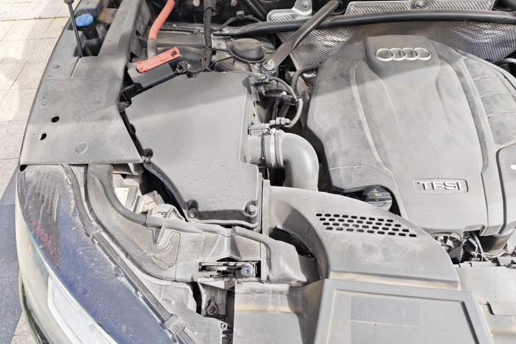 Used Audi Q5L 2018 40 TFSI Prestige Fashion Edition China VI Engine Bay Right