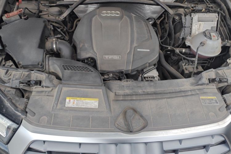 Used Audi Q5L 2018 40 TFSI Prestige Fashion Edition China V Engine Bay