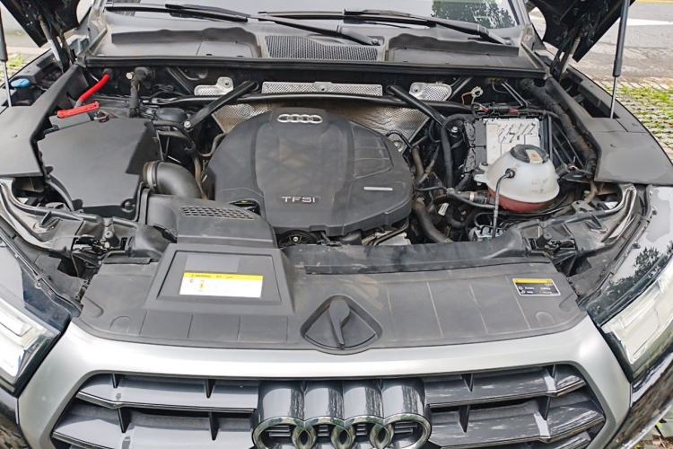 Used Audi Q5L 2018 45 TFSI Prestige Elegant Version China V Engine Bay