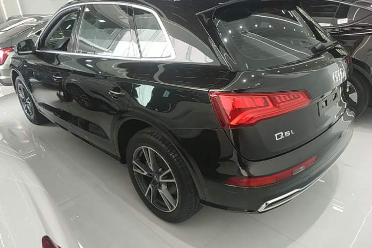 Used Audi Q5L 2018 40 TFSI Prestige Fashion Edition China VI Exterior 2
