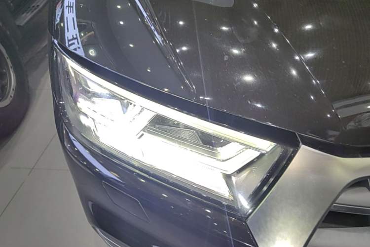 Used Audi Q5L 2018 40 TFSI Prestige Fashion Edition China VI Exterior 3