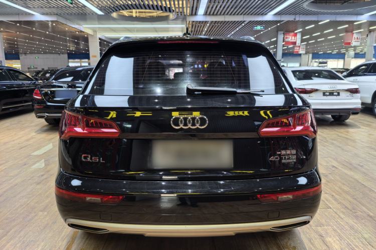 Used Audi Q5L 2018 40 TFSI Prestige Edition China VI Emission Standard Exterior 3