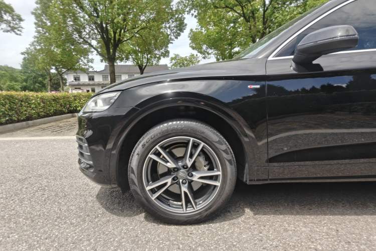 Used Audi Q5L 2018 45 TFSI Prestige Fashion Edition China VI Emission Standard Exterior 3