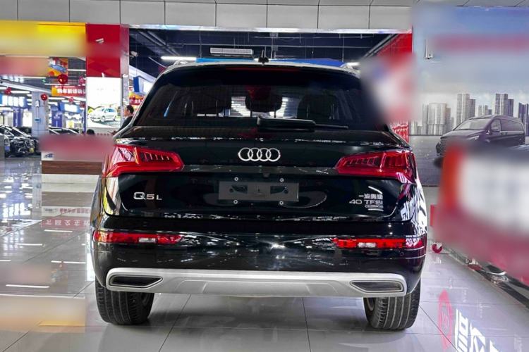 Used Audi Q5L 2018 40 TFSI Prestige Edition China VI Emission Standard Exterior 3