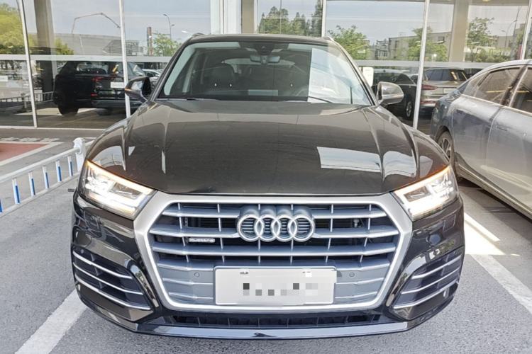 Used Audi Q5L 2018 40 TFSI Prestige Fashion Edition China VI Front