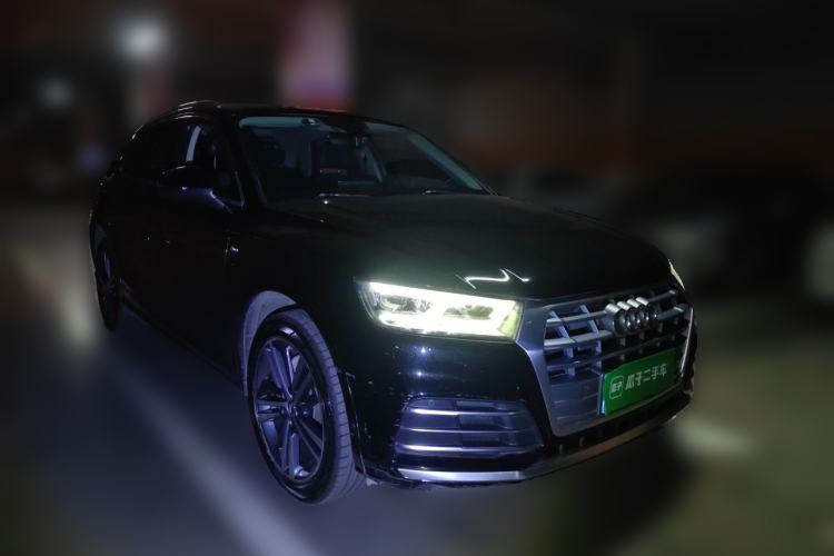 Used Audi Q5L 2018 40 TFSI Prestige Fashion Edition China VI Front Right 45 Deg