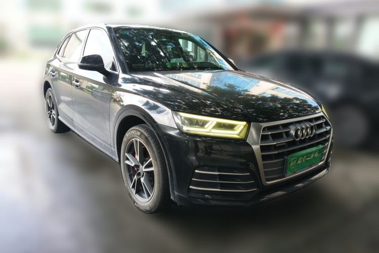 Used Audi Q5L 2018 40 TFSI Prestige Fashion Edition China VI Front Right 45 Deg