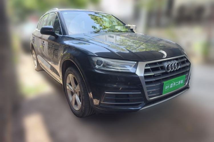 Used Audi Q5L 2018 40 TFSI Prestige Edition China VI Emission Standard Front Right 45 Deg