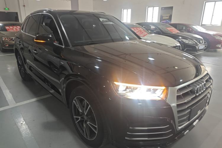 Used Audi Q5L 2018 40 TFSI Prestige Fashion Edition China VI Front Right 45 Deg