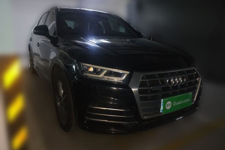 Used Audi Q5L 2018 40 TFSI Prestige Fashion Edition China VI Front Right 45 Deg