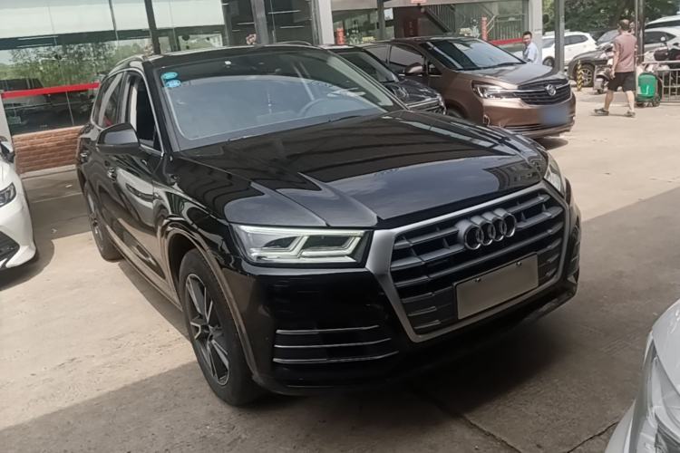 Used Audi Q5L 2018 40 TFSI Prestige Fashion Edition China VI Front Right 45 Deg