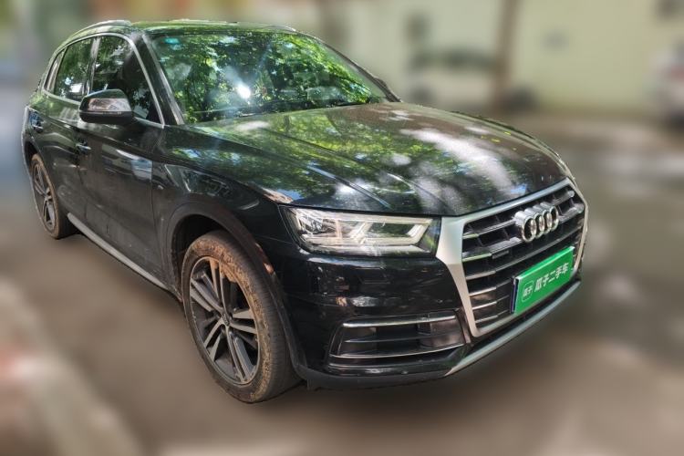 Used Audi Q5L 2018 45 TFSI Prestige Elegant Edition China VI Front Right 45 Deg