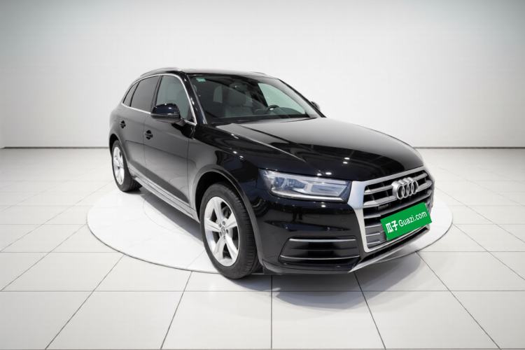Used Audi Q5L 2018 40 TFSI Prestige Edition China VI Emission Standard Front Right 45 Deg