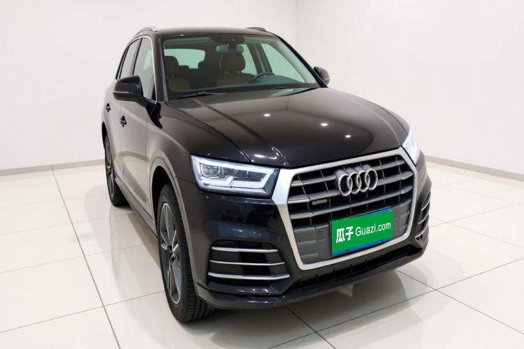 Used Audi Q5L 2018 40 TFSI Prestige Fashion Edition China VI Front Right 45 Deg