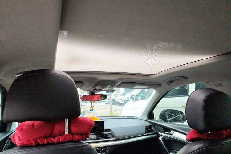 Used Audi Q5L 2018 40 TFSI Prestige Fashion Edition China V Headliner