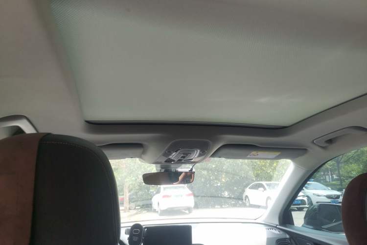 Used Audi Q5L 2018 45 TFSI Prestige Fashion Edition China VI Emission Standard Headliner