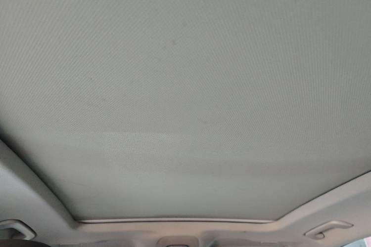 Used Audi Q5L 2018 40 TFSI Prestige Fashion Edition China VI Headliner