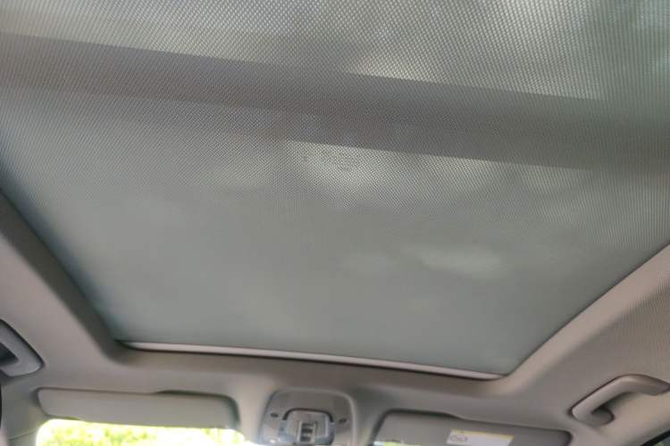 Used Audi Q5L 2018 45 TFSI Prestige Fashion Edition China V Emission Standard Headliner