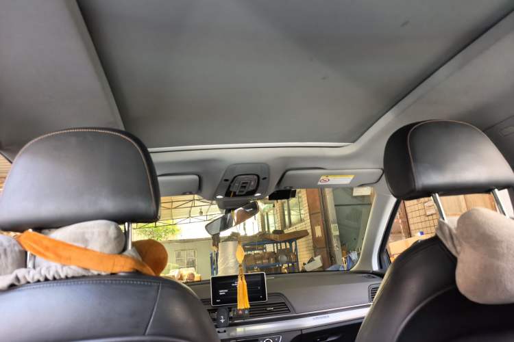 Used Audi Q5L 2018 40 TFSI Prestige Fashion Edition China V Headliner