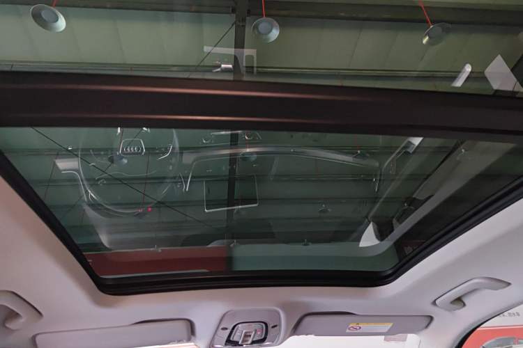 Used Audi Q5L 2018 40 TFSI Prestige Fashion Edition China V Headliner