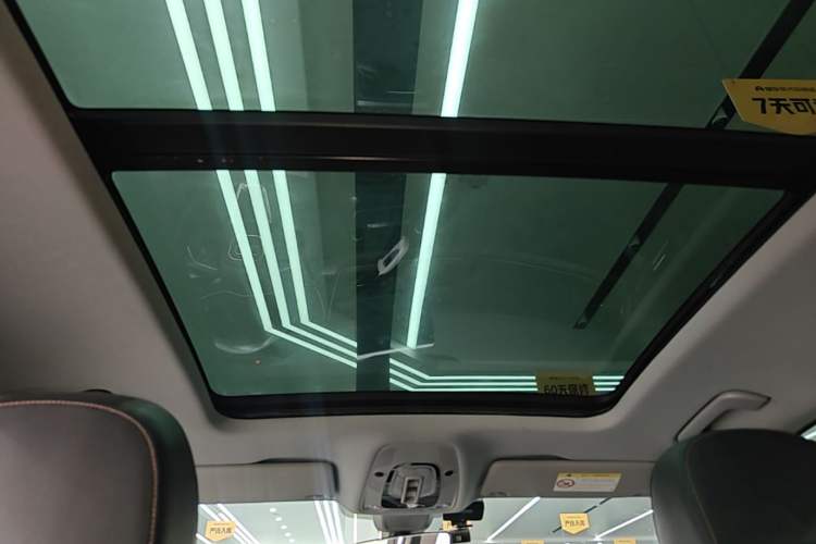Used Audi Q5L 2018 45 TFSI Prestige Fashion Edition China VI Emission Standard Headliner