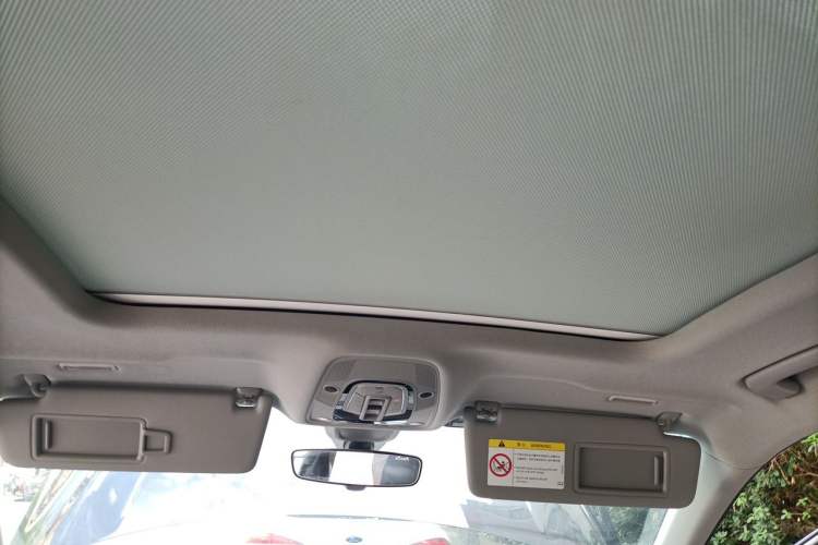 Used Audi Q5L 2018 40 TFSI Prestige Fashion Edition China VI Headliner