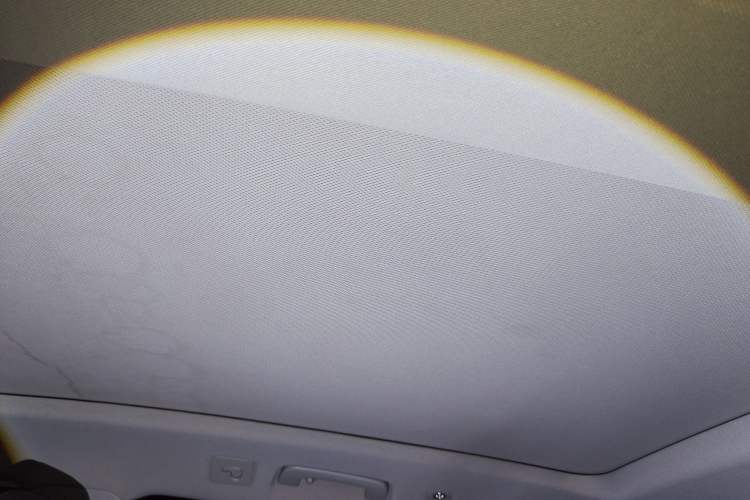 Used Audi Q5L 2018 45 TFSI Prestige Elegant Edition China VI Headliner