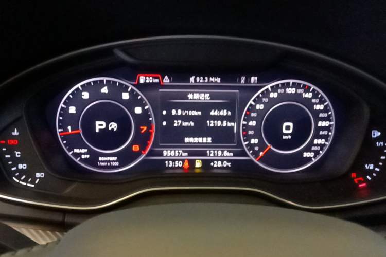 Used Audi Q5L 2018 45 TFSI Prestige Fashion Edition China V Emission Standard Instrument Cluster