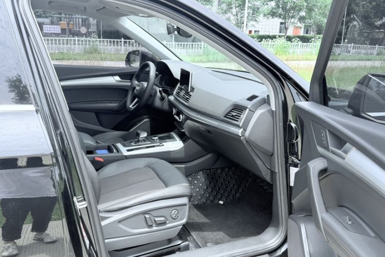 Used Audi Q5L 2018 40 TFSI Prestige Fashion Edition China V Interior 1