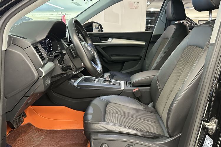 Used Audi Q5L 2018 40 TFSI Prestige Fashion Edition China V Interior 10