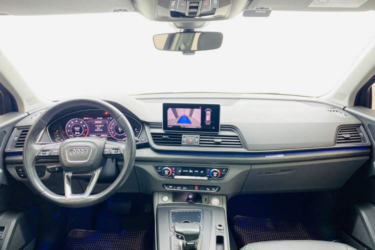 Used Audi Q5L 2018 45 TFSI Prestige Elegant Version China V Interior 11