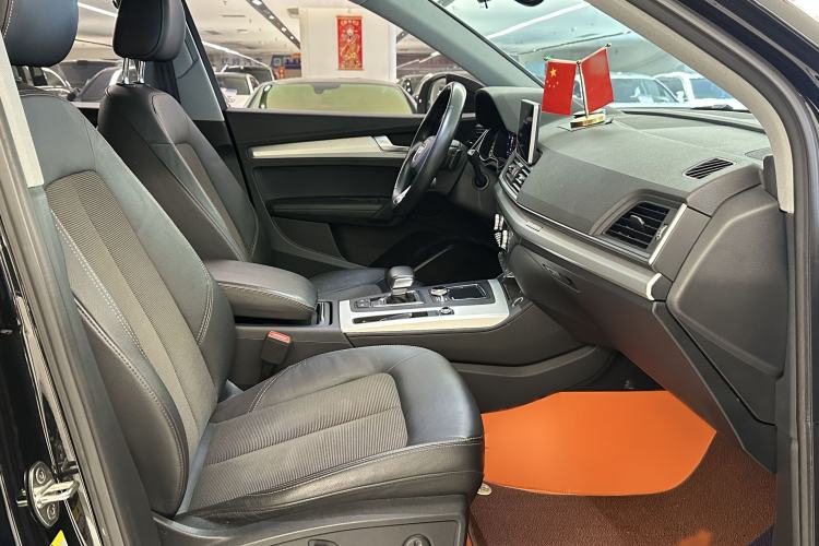 Used Audi Q5L 2018 40 TFSI Prestige Fashion Edition China V Interior 11