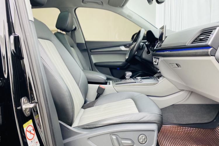 Used Audi Q5L 2018 45 TFSI Prestige Elegant Version China V Interior 3