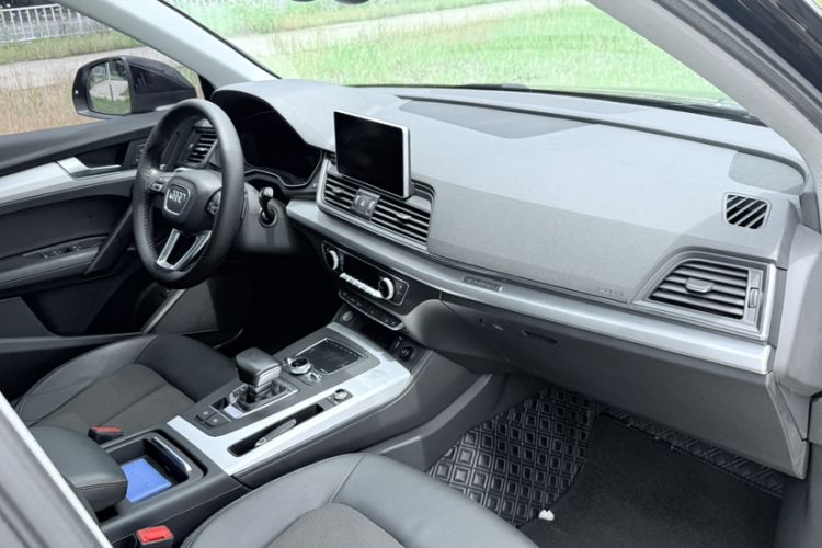 Used Audi Q5L 2018 40 TFSI Prestige Fashion Edition China V Interior 3