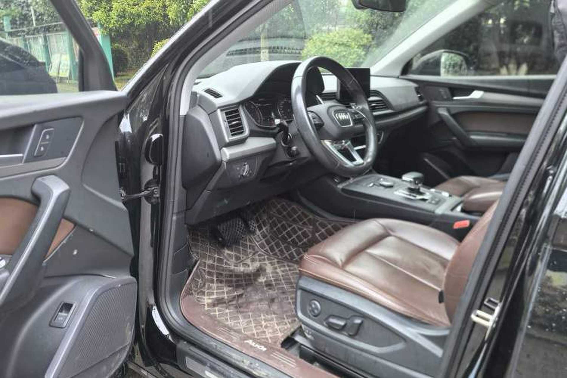 Used Audi Q5L 2018 40 TFSI Prestige Edition China VI Emission Standard Interior 3