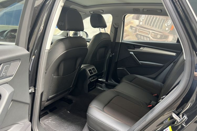 Used Audi Q5L 2018 40 TFSI Prestige Fashion Edition China VI Interior 3