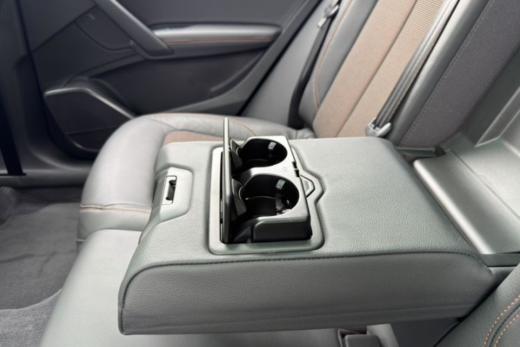 Used Audi Q5L 2018 45 TFSI Prestige Fashion Edition China VI Emission Standard Interior 5