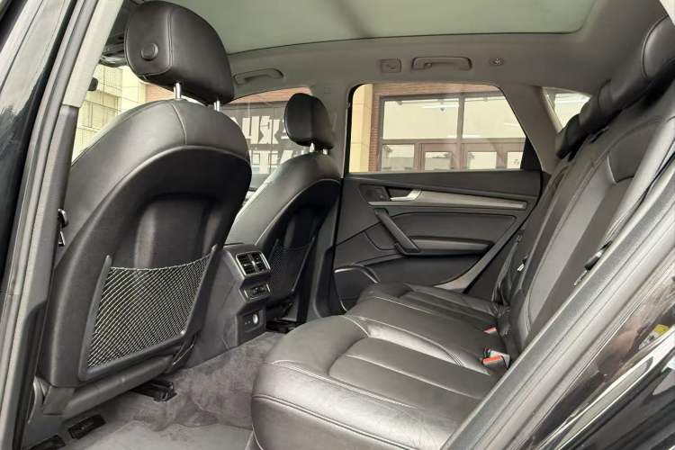 Used Audi Q5L 2018 40 TFSI Prestige Edition China V Interior 5