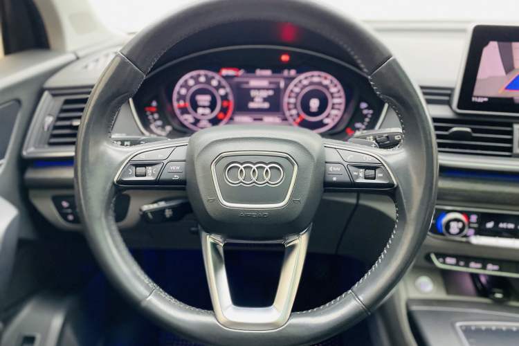 Used Audi Q5L 2018 45 TFSI Prestige Elegant Version China V Interior 8