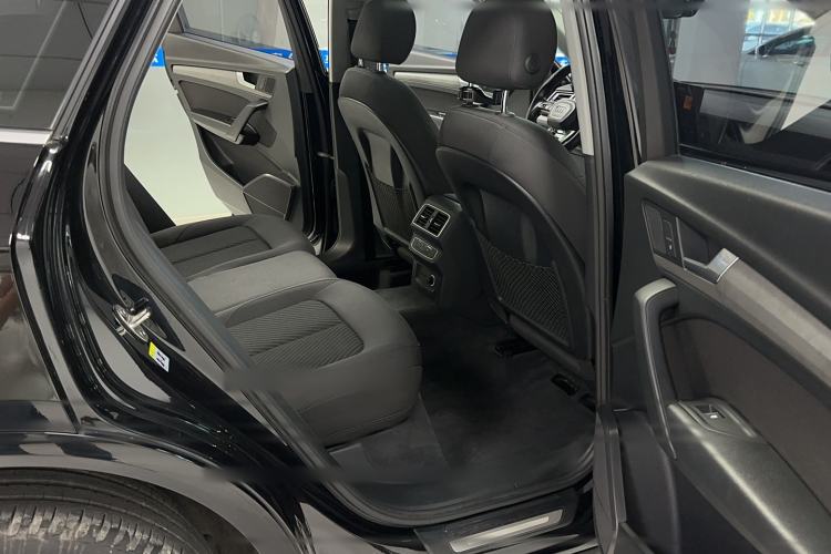 Used Audi Q5L 2018 40 TFSI Prestige Edition China V Interior 8